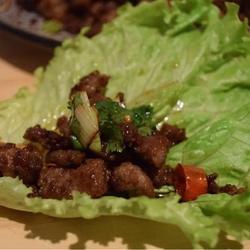 香辣肉末蔬菜卷的做法[图]