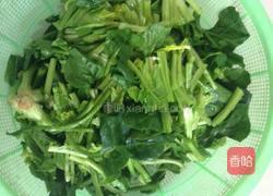 菠菜炒蛋皮的做法图解2