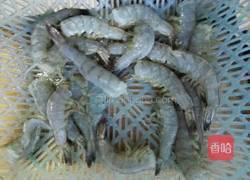 炸大虾的做法图解2