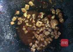 豌豆胡萝卜肉丁的做法图解5
