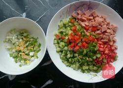 番茄酱香饭的做法图解2