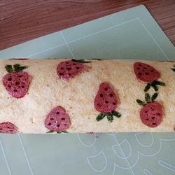 草莓彩绘蛋糕卷的做法[图]