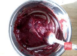 草莓彩绘蛋糕卷的做法图解6