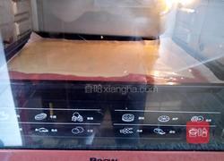 草莓彩绘蛋糕卷的做法图解12