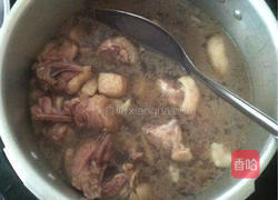 红烧鸭肉的做法图解1