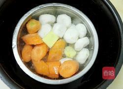 马蹄红萝卜排骨汤的做法图解6