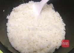 烧鸭丁包菜炒饭的做法图解2