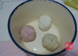 彩色猫耳朵面的做法图解1