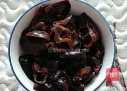 木耳炒黄瓜的做法图解4