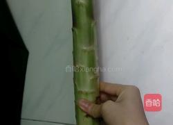 蒜蓉炒莴笋的做法图解1