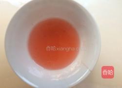 草莓慕斯蛋糕的做法图解2