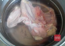 川芎白果煲鸡汤的做法图解1