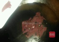 酸菜猪肝汤面的做法图解1