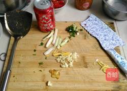 葱香可乐鸡翅的做法图解5