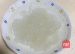冰糖燕窝的做法图解1