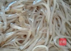 青椒炒芥菜丝的做法图解3