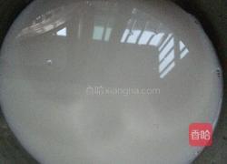 椰奶冻的做法图解1
