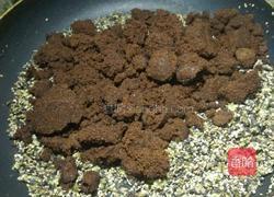 黑糖炒芝麻的做法图解6