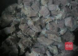 西红柿炖牛腩的做法图解1