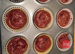 巧克力杯子蛋糕的做法图解8