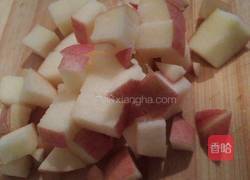银耳苹果汤的做法图解3