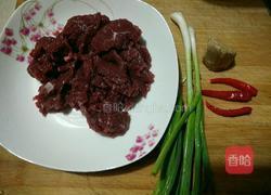 鲜牛肉汤面的做法图解1