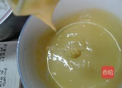 戚风蛋糕的做法图解8