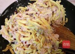 蔓越莓牛轧糖萨其马的做法图解5