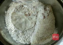 高粱面馒头的做法图解3