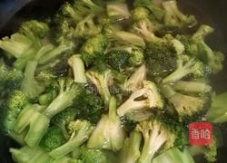 蒜香西兰花的做法图解4