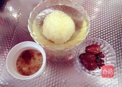 桃胶白木耳汤的做法图解2