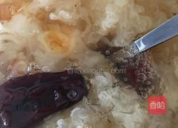 桃胶白木耳汤的做法图解3