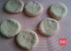豆沙花朵面包的做法图解7