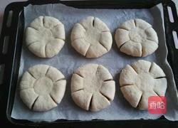 豆沙花朵面包的做法图解10