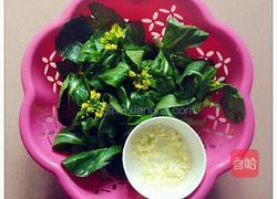 油淋菜心的做法图解1