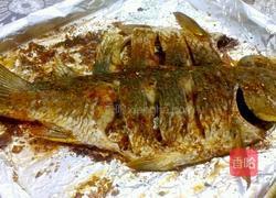 焦香烤鱼的做法图解5