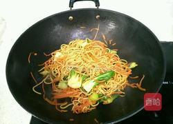 炒素面的做法图解11