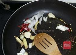 辣椒炒猪心的做法图解4