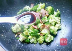 腊肉小炒西兰花的做法图解6