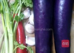 煎烧茄子块的做法图解1