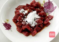 豌豆辣牛肉的做法图解2