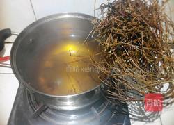 鸡骨草瘦肉汤的做法图解6