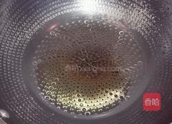 干煸肉丝炒双椒的做法图解2