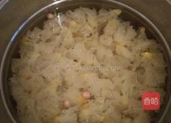 银耳粥的做法图解2