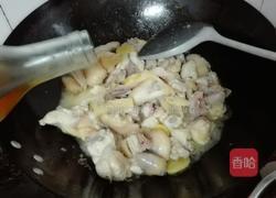 老母鸡炒酒香菇汤的做法图解4