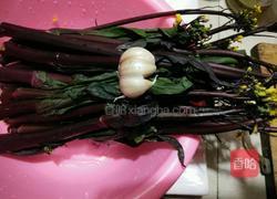 清炒红菜苔的做法图解1