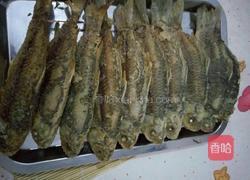 鲫鱼烧咸菜头的做法图解5