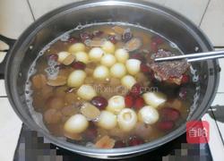 红枣桂圆鹌鹑蛋糖水的做法图解8