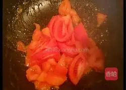 Illustration of how to make tomato and egg noodles 6