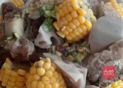 玉米棒骨汤的做法图解4